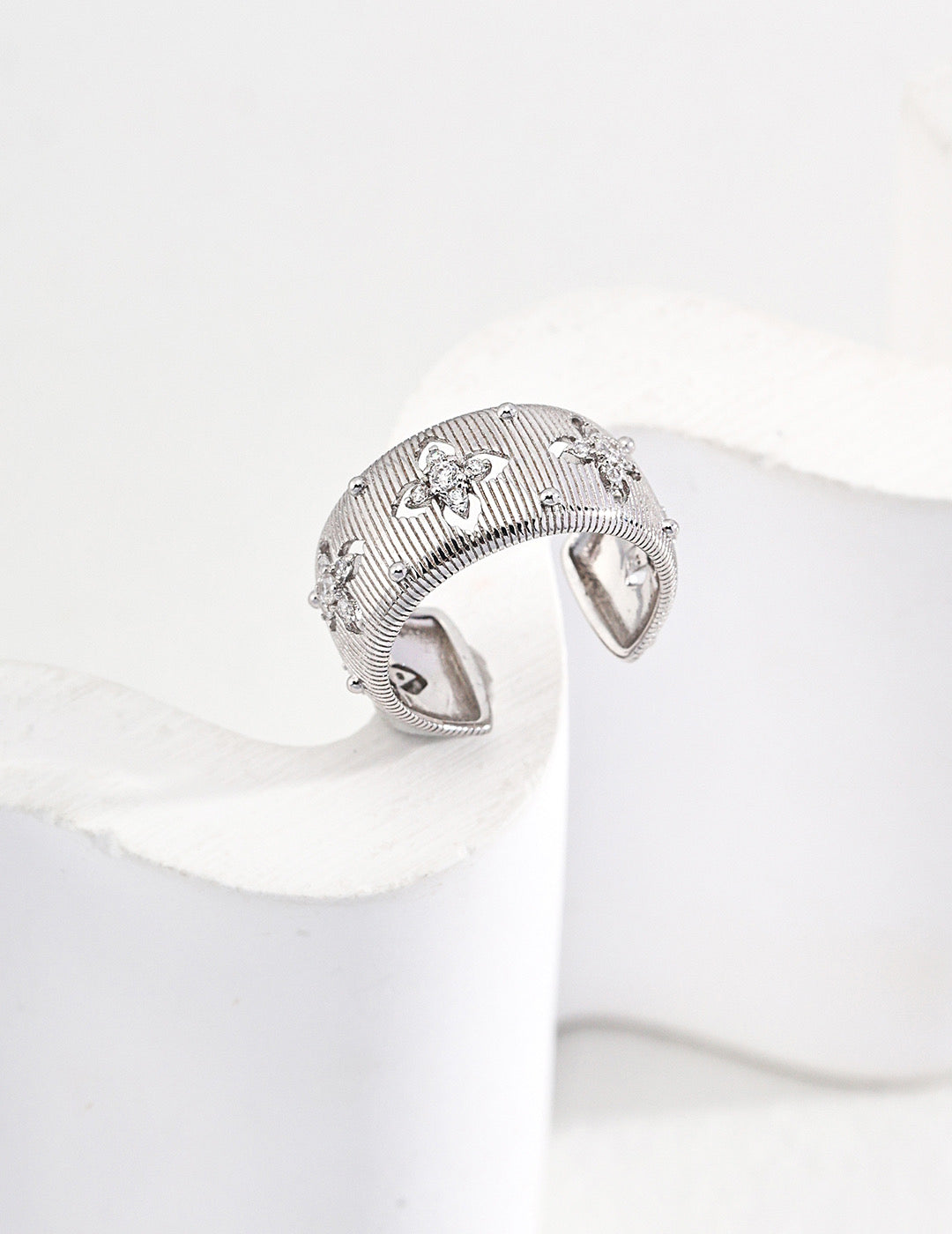 Exquisite Blooms Ring