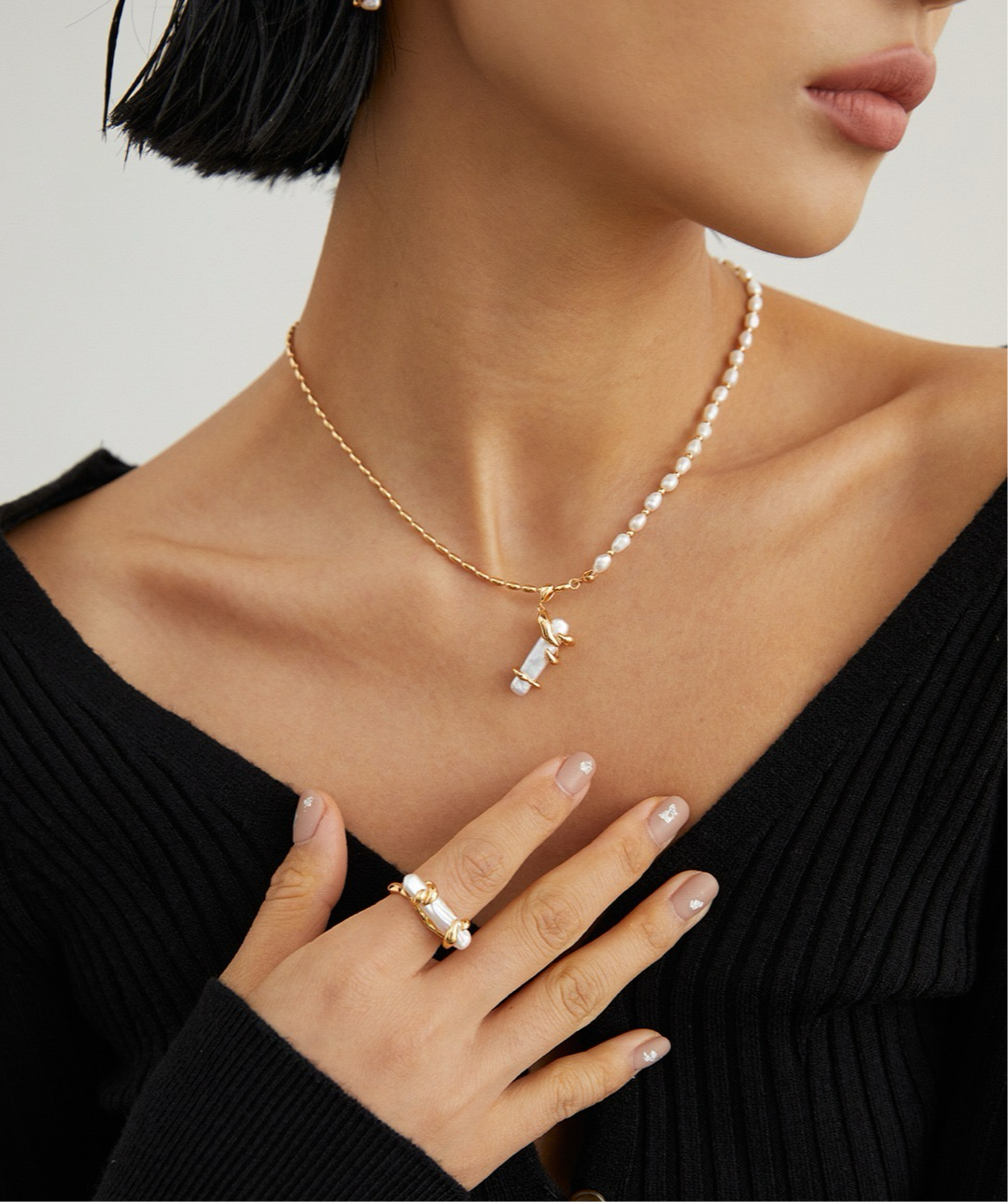 Long-Shaped Baroque Pearl Necklace