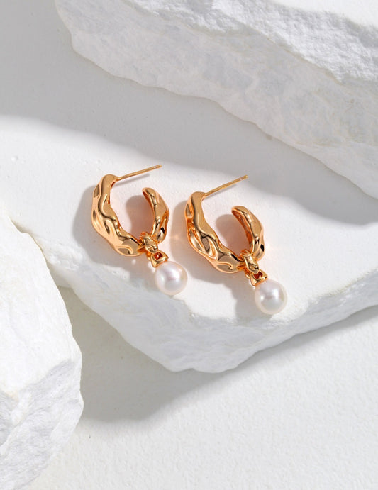 French Curve Pearl Earrings