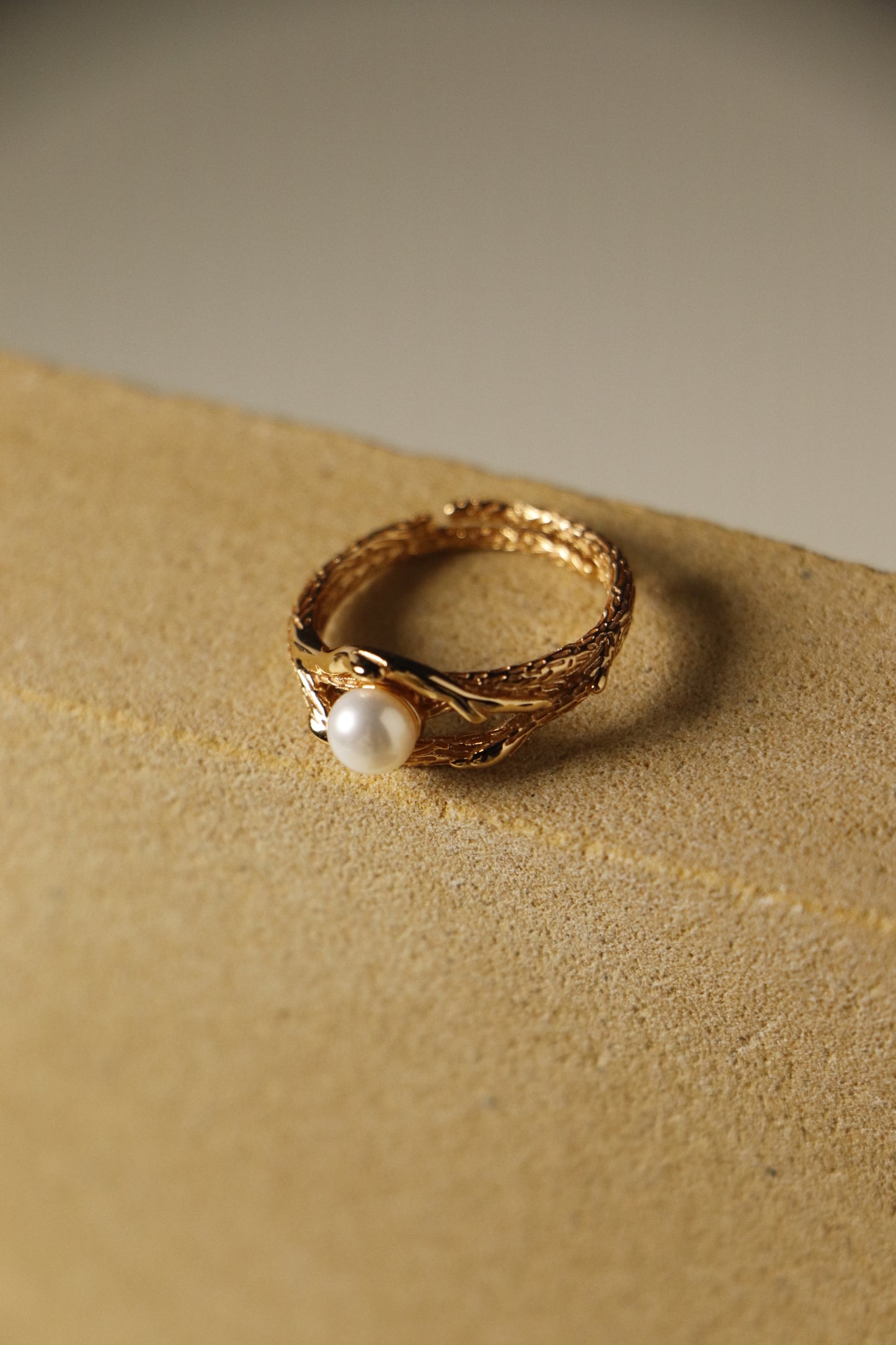 Gold Rhyme Pearl Ring